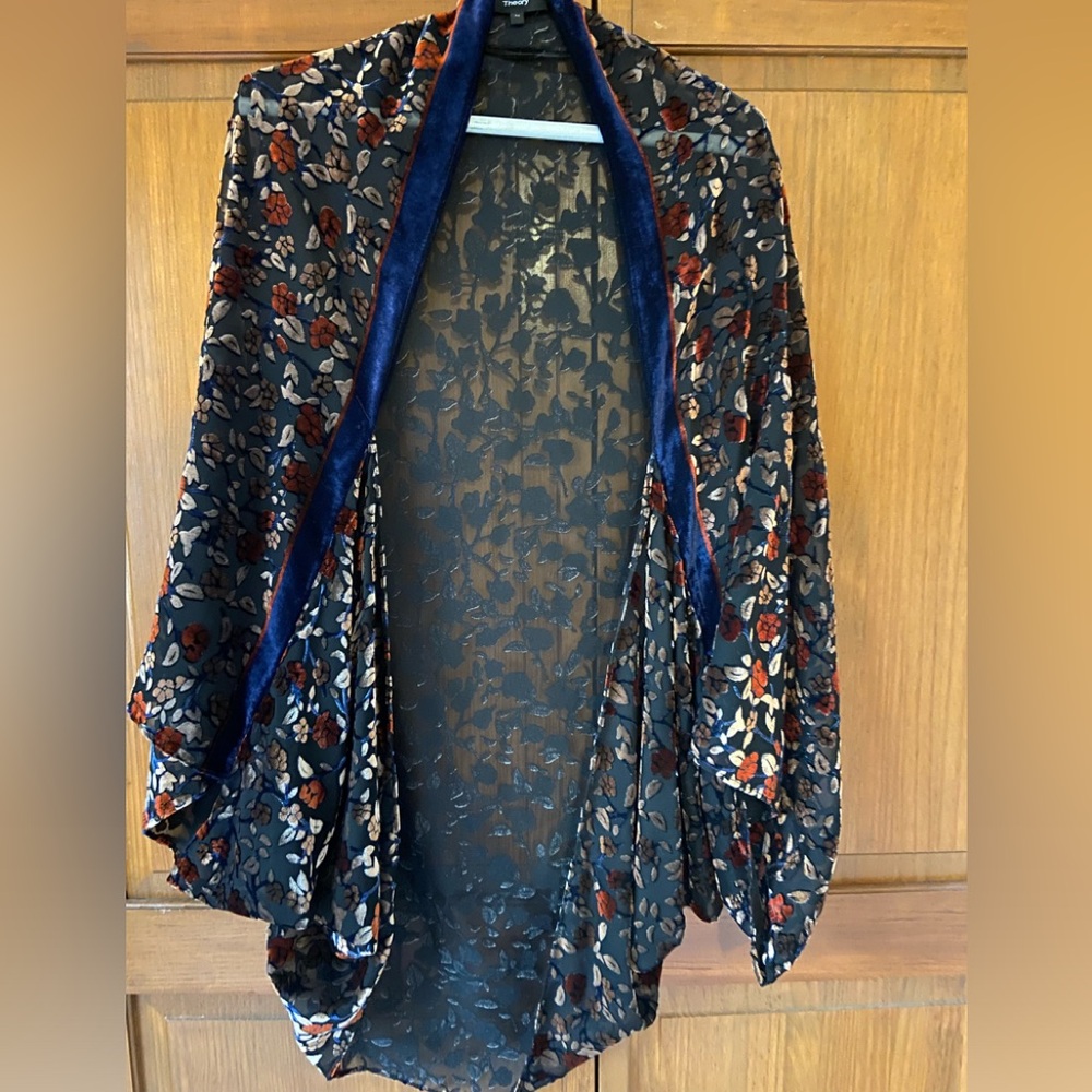 Kimono By Theory